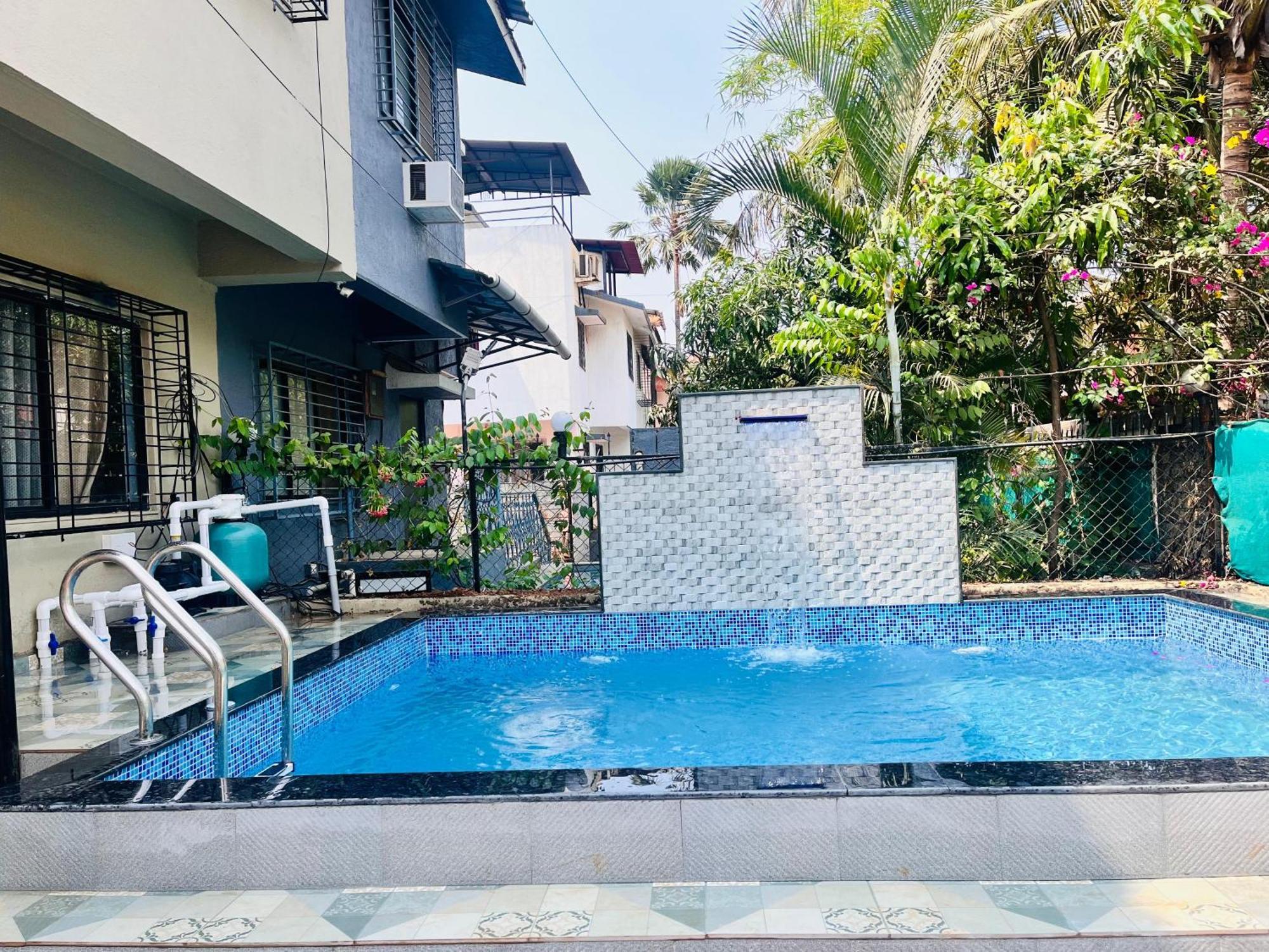 Vastu Villa Лонавала Экстерьер фото